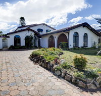 31 Rest Point Absolute Waterfront with Jetty - Accommodation Port Hedland