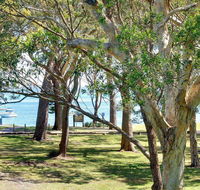 32 'Bay Parklands' 2 Gowrie Avenue - fantastic unit with air conditioning pool tennis court  spa - Accommodation Port Hedland