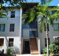 32/15 Rainbow Shores - Unit overlooking bushland with shared swimming pool spa and tennis court - Accommodation Port Hedland