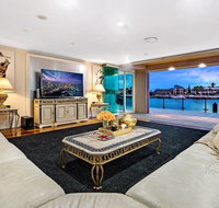 4.5 Million Dollar Surfers Paradise Dream Mansion - Accommodation Port Hedland