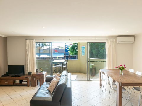 4/4 On First - Accommodation Port Hedland 0