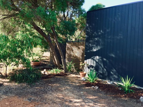41 Grunters Accommodation - Accommodation Port Hedland 2