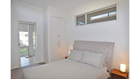52 ON BAYVIEW - PET FRIENDLY (OUTSIDE ONLY) - Accommodation Port Hedland 1