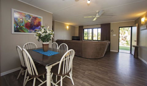 7 McNamara - Wongaling Beach - Accommodation Port Hedland 1