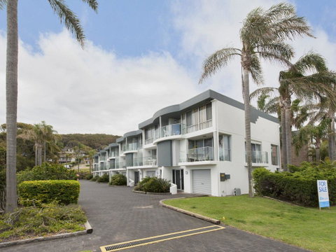 9 Cirrus @ Fingal Bay - Accommodation Port Hedland 0