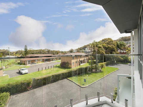 9 Cirrus @ Fingal Bay - Accommodation Port Hedland 3