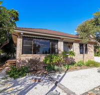 A Reflection on the Lake - Accommodation Port Hedland