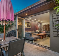 A SWEET ESCAPE - Brandon St Beach  Spa - Accommodation Port Hedland