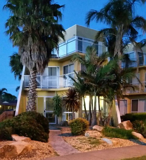 Abel Tasman On Esplanade - Accommodation Port Hedland 3