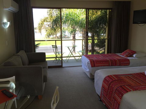 Abel Tasman Waterfront Motel - Accommodation Port Hedland 3