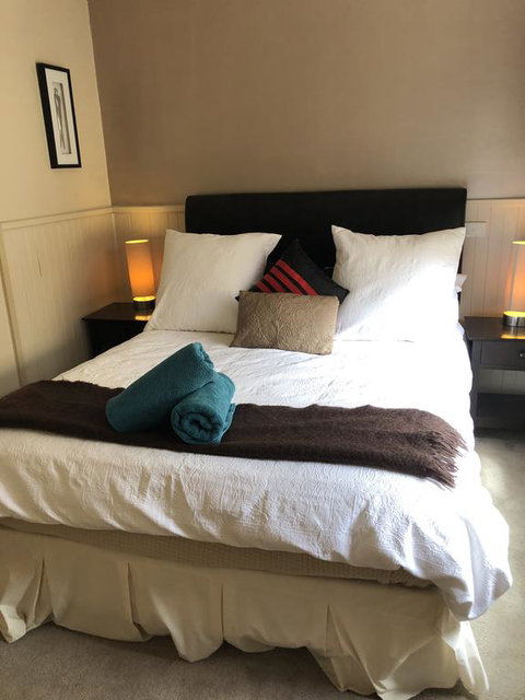 About Time Retreats- Studio Three - Accommodation Port Hedland 2