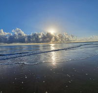 ABSOLUTE BEACH FRONT MACKAY - Comfort Resort Blue Pacific - Accommodation Port Hedland