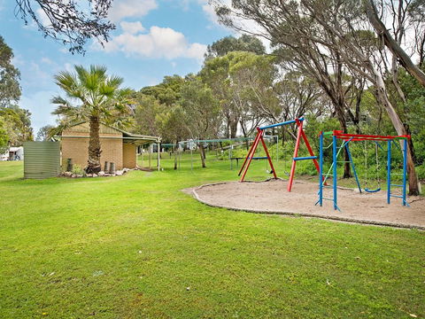 Acclaim Pine Grove Holiday Park - Accommodation Port Hedland 3