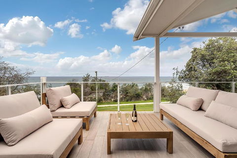 Drift - Ocean & Panoramic Views At Coledale - Accommodation Port Hedland 3
