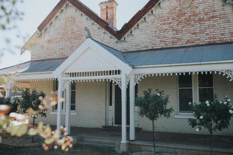 Dubuque Bed And Breakfast - Accommodation Port Hedland 1