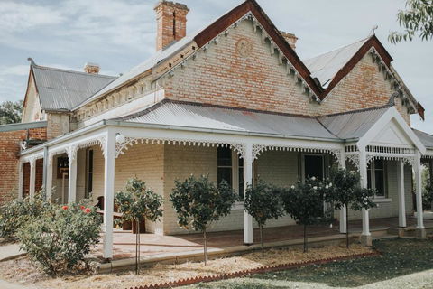 Dubuque Bed And Breakfast - Accommodation Port Hedland 0