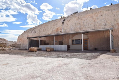 Dug Out B&B - Accommodation Port Hedland 4