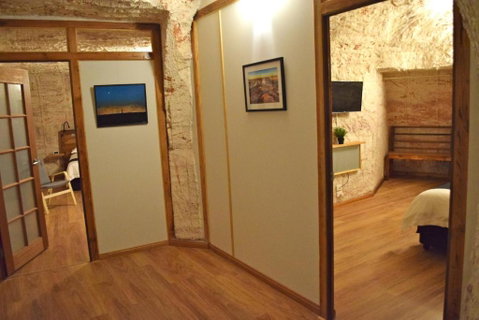Dug Out B&B - Accommodation Port Hedland 2