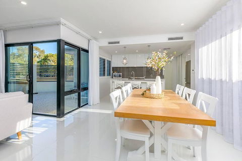 East Vic Park Luxe New Home - Accommodation Port Hedland 1