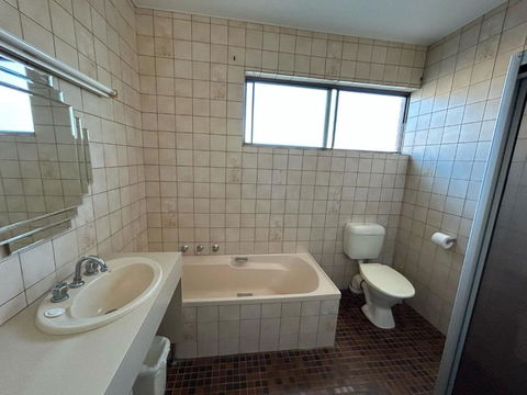 East West Motel Ceduna - Accommodation Port Hedland 1