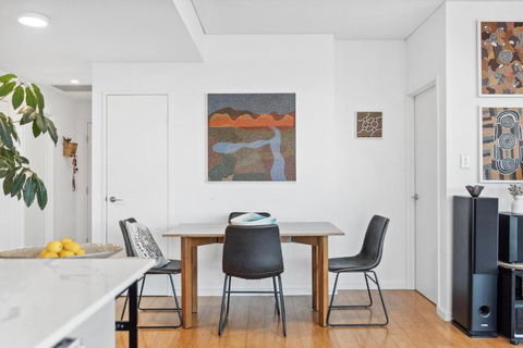 EAST34/60 - Urban Sanctuary - Accommodation Port Hedland 2