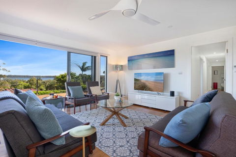 EAST52A - Lake Views - Accommodation Port Hedland 0