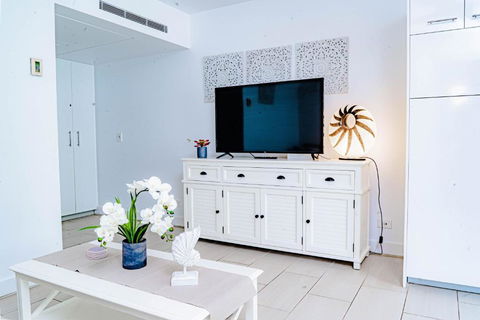 DRIFT PALM COVE- Private 2 Bed -Apartment 2204 - Accommodation Port Hedland 3