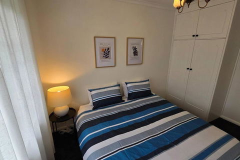 Elsternwick Easy Living - 2 Bedroom Sleeping 4 - Accommodation Port Hedland 1