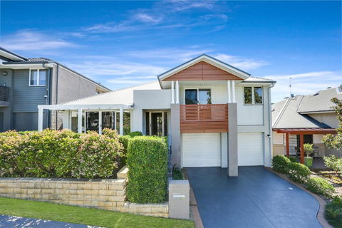 Entire Home In Park Central - Family-Friendly Getaway - Walk To Parks, Shops And Transport In Macarthur - Accommodation Port Hedland 0