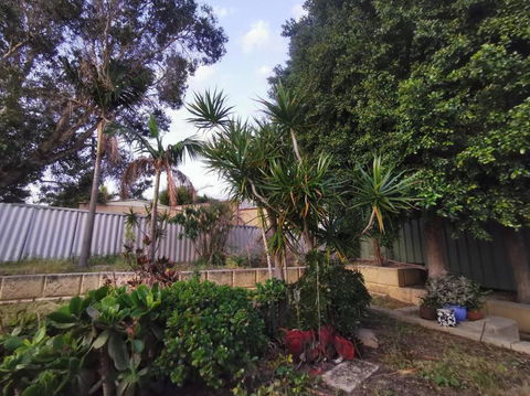 Entire House With 4 Bedrooms Fully Air Conditioned - Accommodation Port Hedland 4