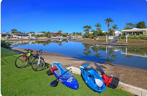 Fabulous Canal-front Unit In Mooloolaba - Accommodation Port Hedland 0