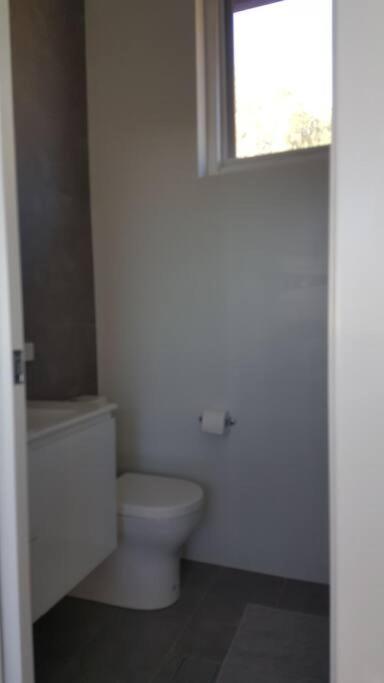 Family Home Prestigious Suburb Panoramic Views - Accommodation Port Hedland 4