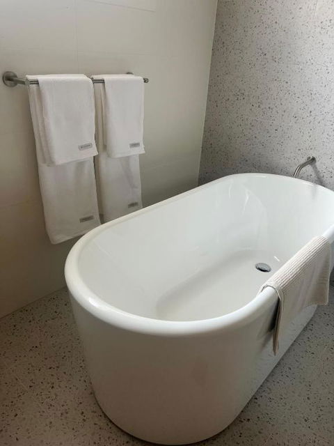 FERN - Accommodation Port Hedland 3