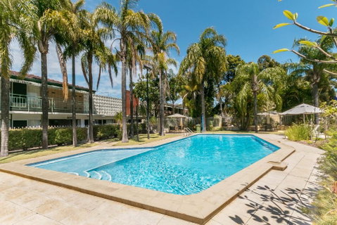 Flag Motor Lodge - Accommodation Port Hedland 0