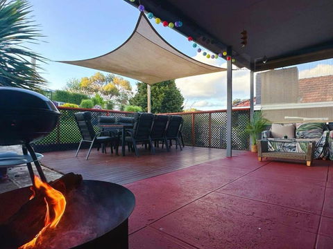Fonton Blue Holiday Home Close To City And Airport - Accommodation Port Hedland 1