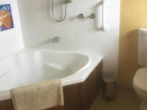 Forest Walks Lodge - Accommodation Port Hedland 4