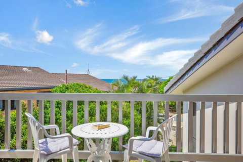 Galleries 3 Peregian Esplanade - Accommodation Port Hedland 0