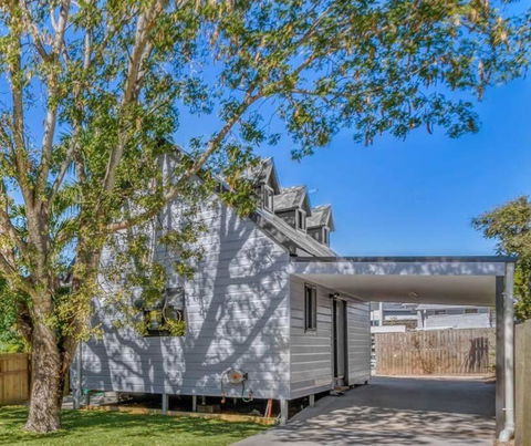 Gabba Central Lofthouse Sleeps5 Pets - Accommodation Port Hedland 0