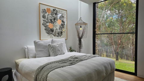 Gabion Hill House Glenlyon - Accommodation Port Hedland 2