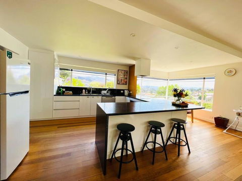 Garden House 15 Min To Hobart CBD - Accommodation Port Hedland 3