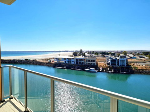 Glam Apartment 21 - Accommodation Port Hedland 0