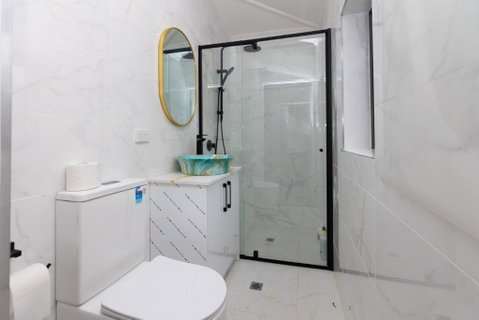 Glenelg Modern Studio, QBed,Wifi - Accommodation Port Hedland 4