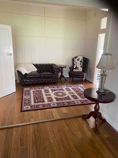 Golden Street Cottage - Accommodation Port Hedland 0