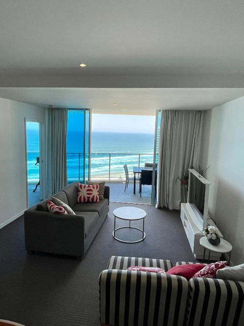 H Luxury Apartment At Surfers Paradise High Floor - Accommodation Port Hedland 4