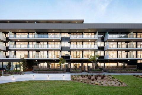 GREEN Skyline View2BR Close To Easter Show - Accommodation Port Hedland 2