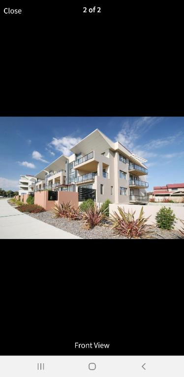 GREENWAY WATERS 2 Bed Apartment - Accommodation Port Hedland 0