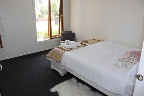 Guesthouse In Botanic Ridge. - Accommodation Port Hedland 3