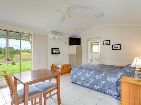 Gunabul Homestead & Golf Course - Accommodation Port Hedland 3