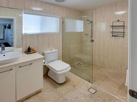 H2O Holiday Apartments Unit 12 - Accommodation Port Hedland 3