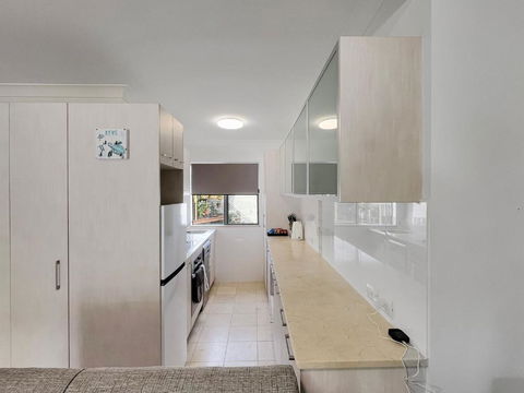 H2O Holiday Apartments Unit 12 - Accommodation Port Hedland 2